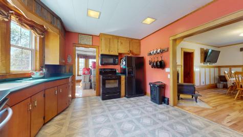 12 Lakeview Street Lincoln ME 04457