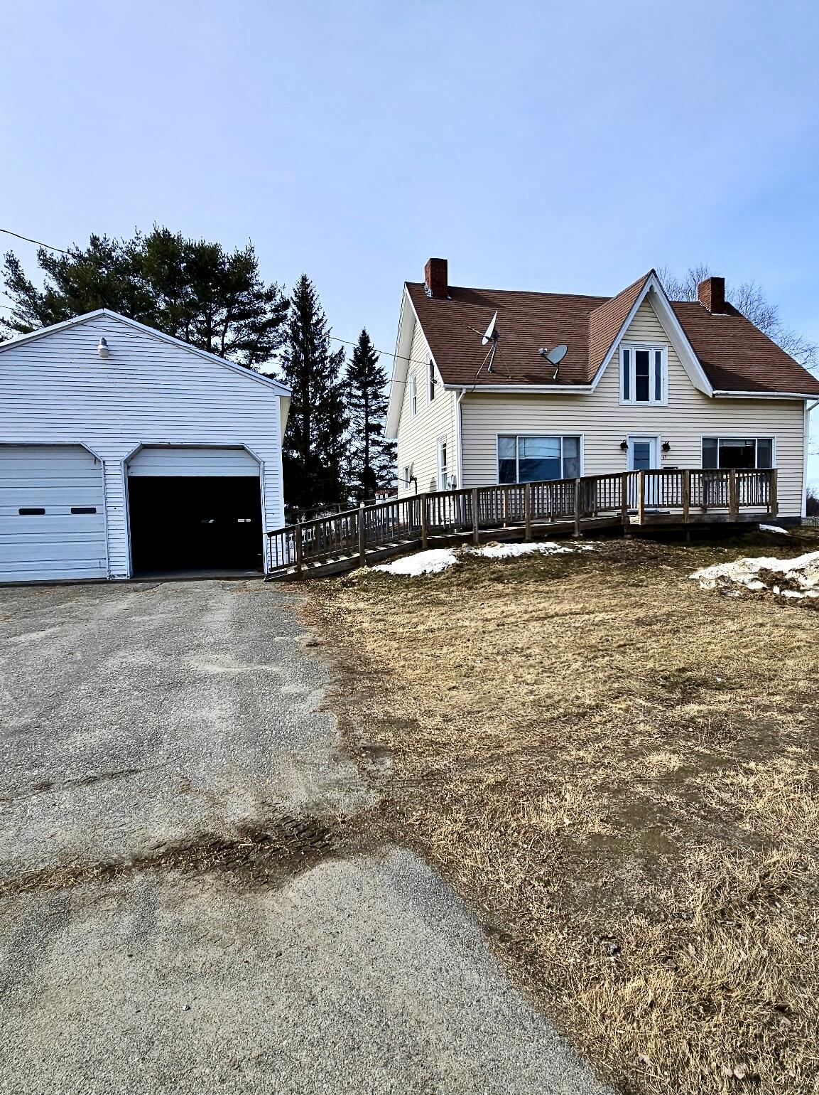 69 Smithfield Road Norridgewock ME 04957