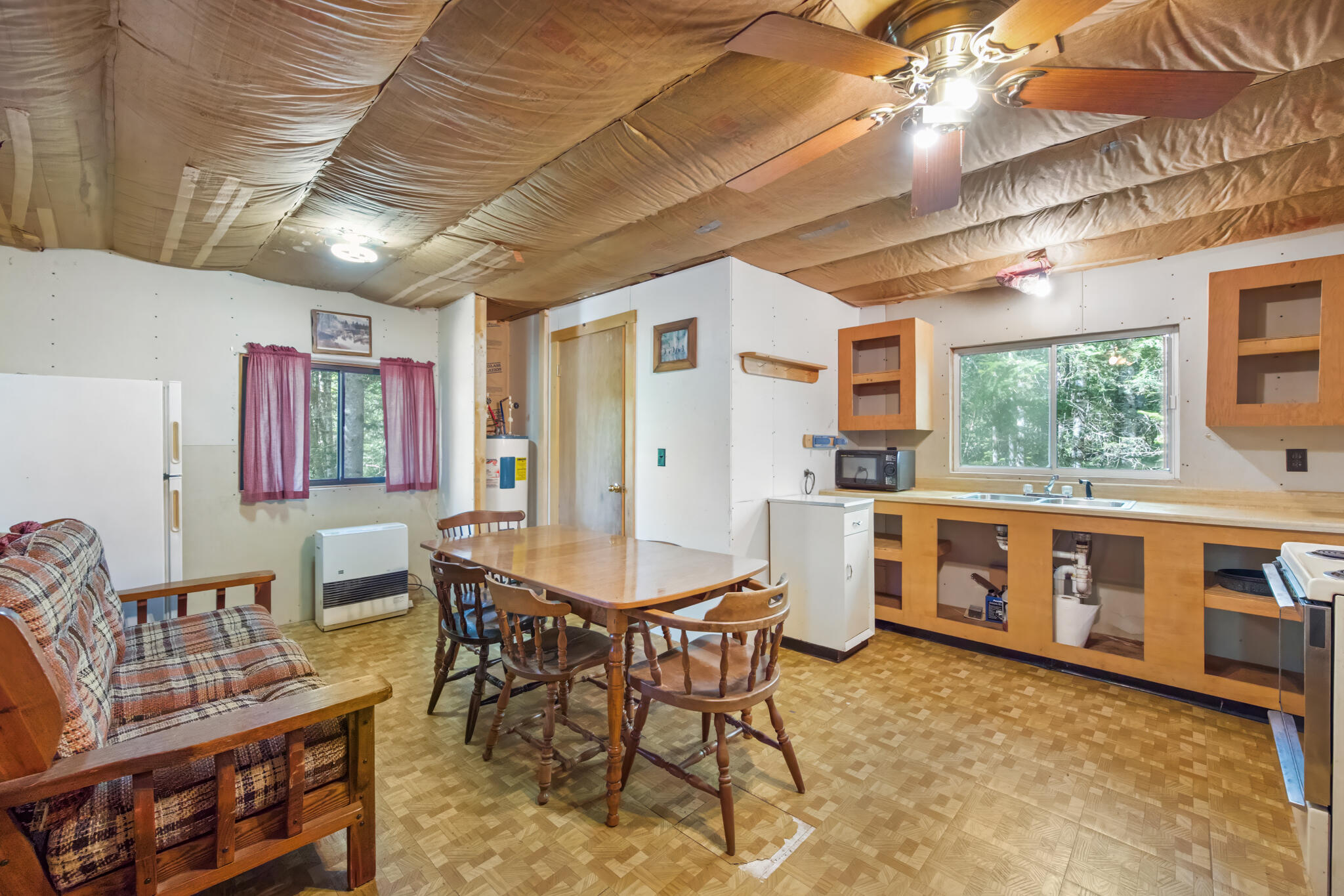 389 Airline Road Aurora ME 04408