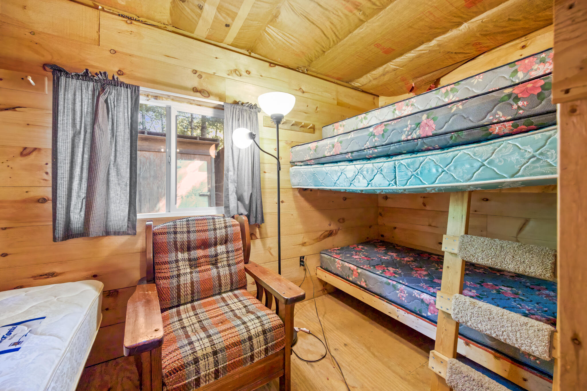 389 Airline Road Aurora ME 04408