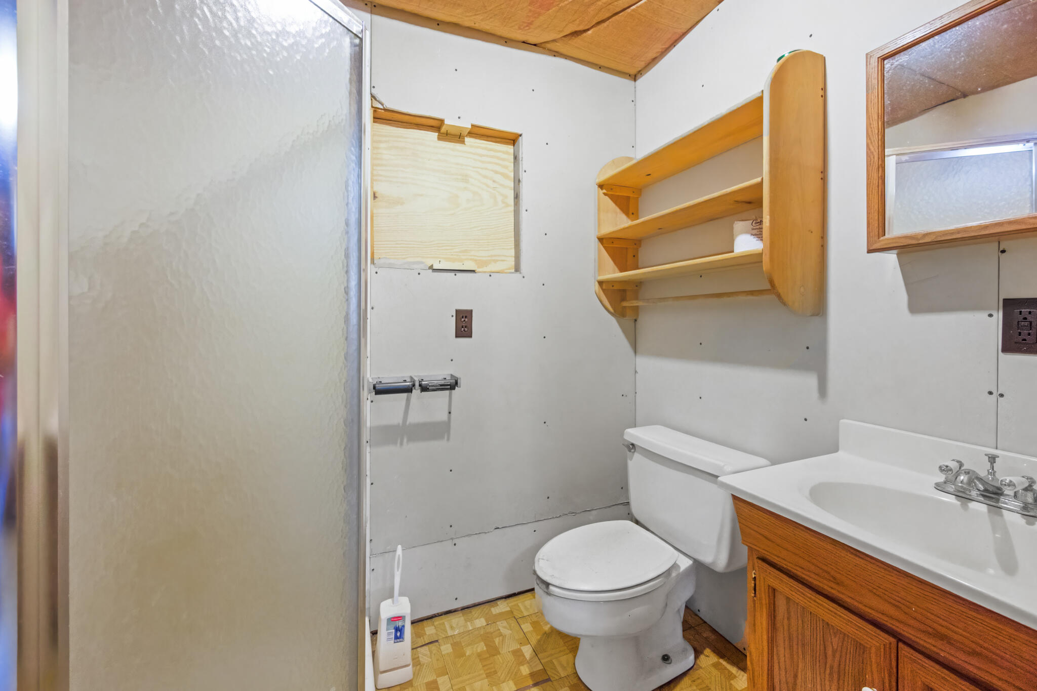 389 Airline Road Aurora ME 04408