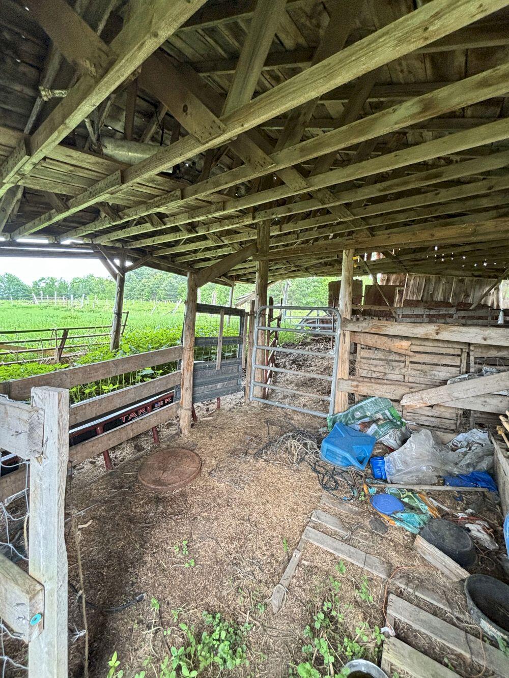 118 Athens Road Hartland ME 04943