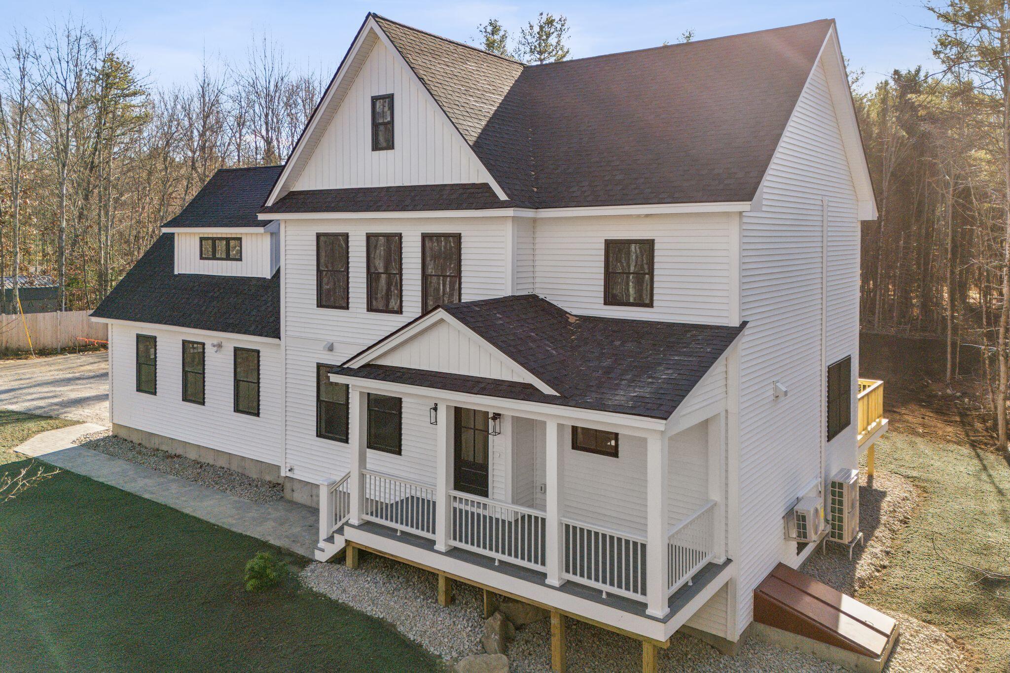 1 Sicilian Way Kennebunk ME 04043