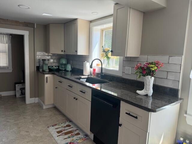 67 Tacconet Road Palmyra ME 04965
