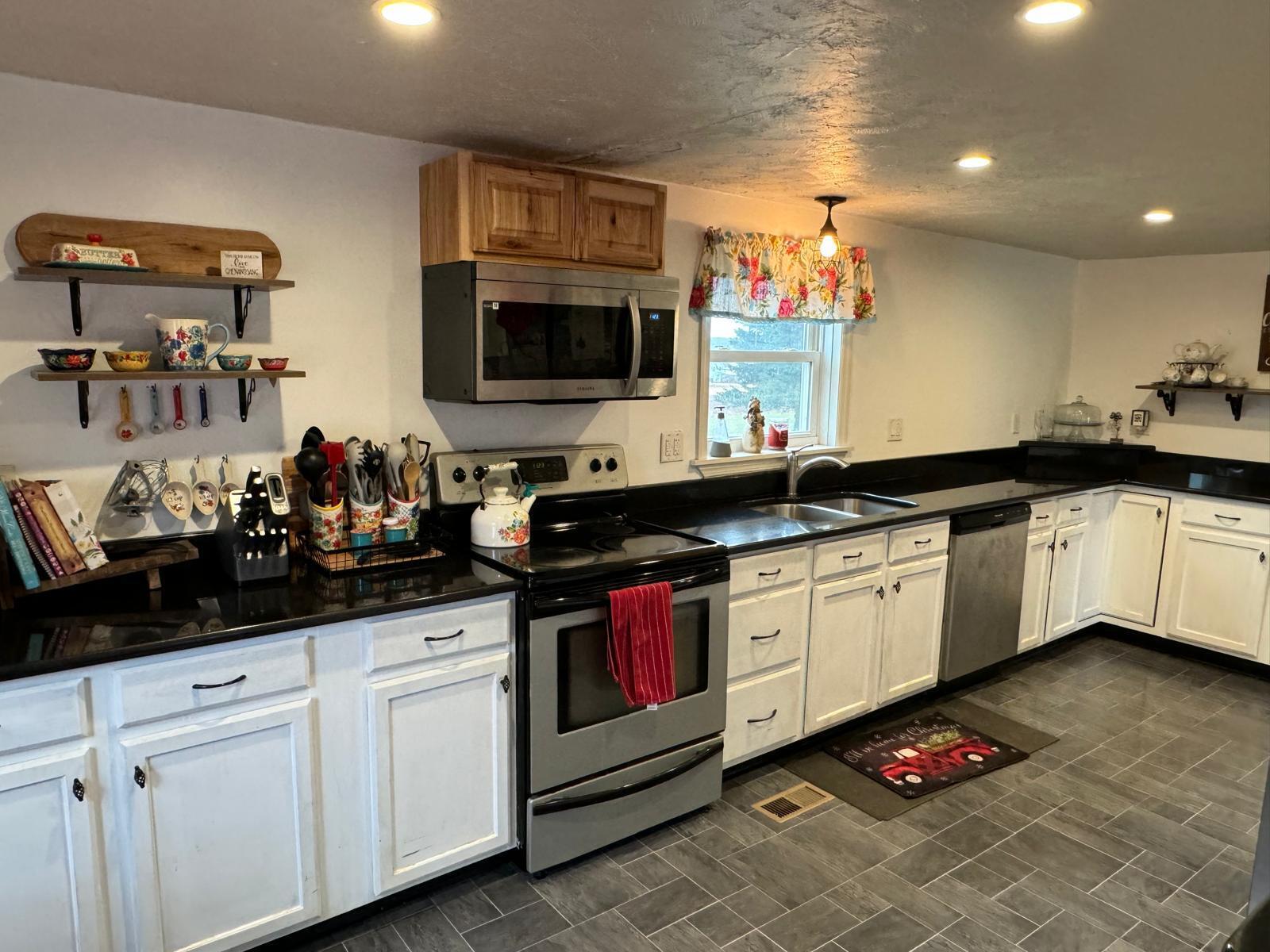 131 Oak Street Ashland ME 04732