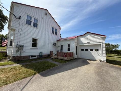 19 Gardner Avenue Machias ME 04654