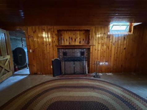 19 Gardner Avenue Machias ME 04654