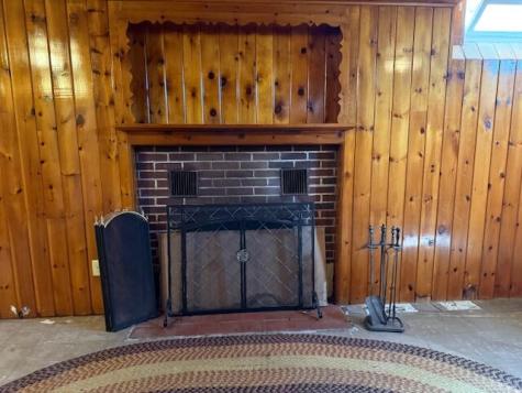 19 Gardner Avenue Machias ME 04654