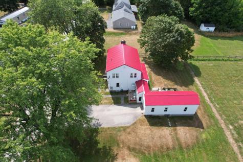 19 Gardner Avenue Machias ME 04654