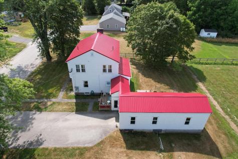 19 Gardner Avenue Machias ME 04654