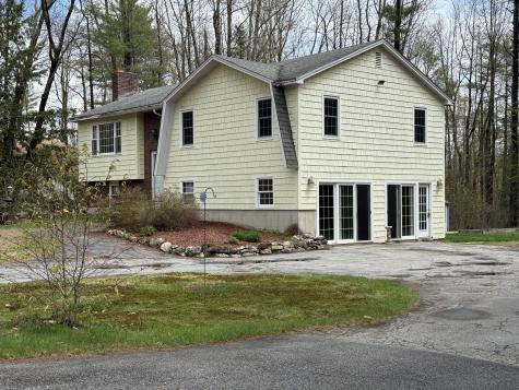 89 Valview Drive Auburn ME 04210