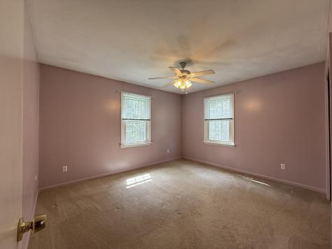 89 Valview Drive Auburn ME 04210