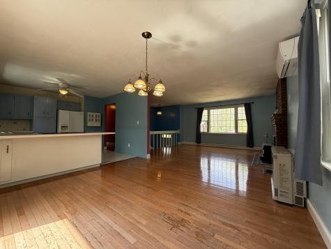 89 Valview Drive Auburn ME 04210