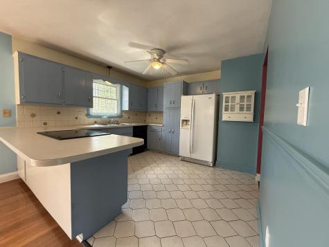 89 Valview Drive Auburn ME 04210