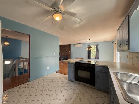 89 Valview Drive Auburn ME 04210