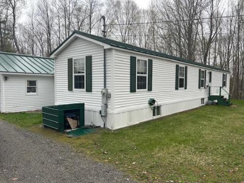 560 Steadmans Landing Road Dover-foxcroft ME 04426