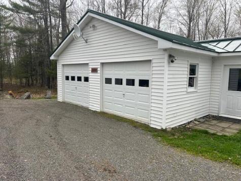 560 Steadmans Landing Road Dover-foxcroft ME 04426