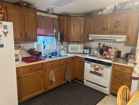 560 Steadmans Landing Road Dover-foxcroft ME 04426