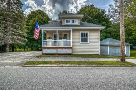 17 Harris Street Auburn ME 04210
