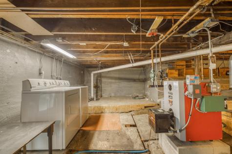 17 Harris Street Auburn ME 04210