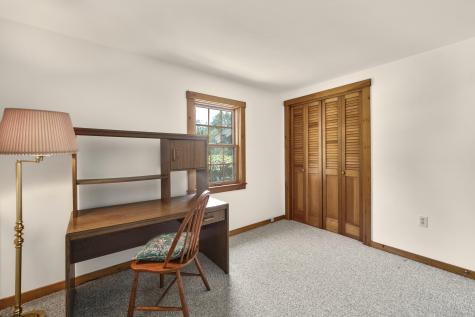 12 Deans Way Rockport ME 04856