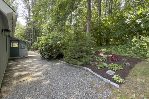 12 Deans Way Rockport ME 04856