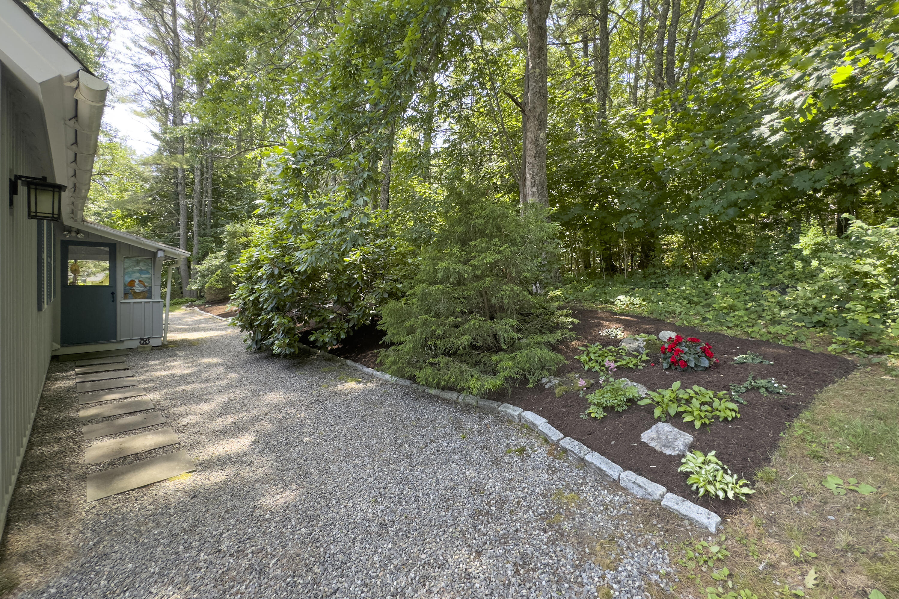 12 Deans Way Rockport ME 04856