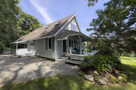 12 Deans Way Rockport ME 04856