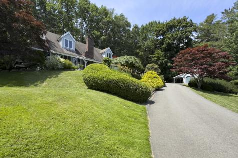 12 Deans Way Rockport ME 04856