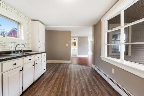 4 Lincoln Street Richmond ME 04357