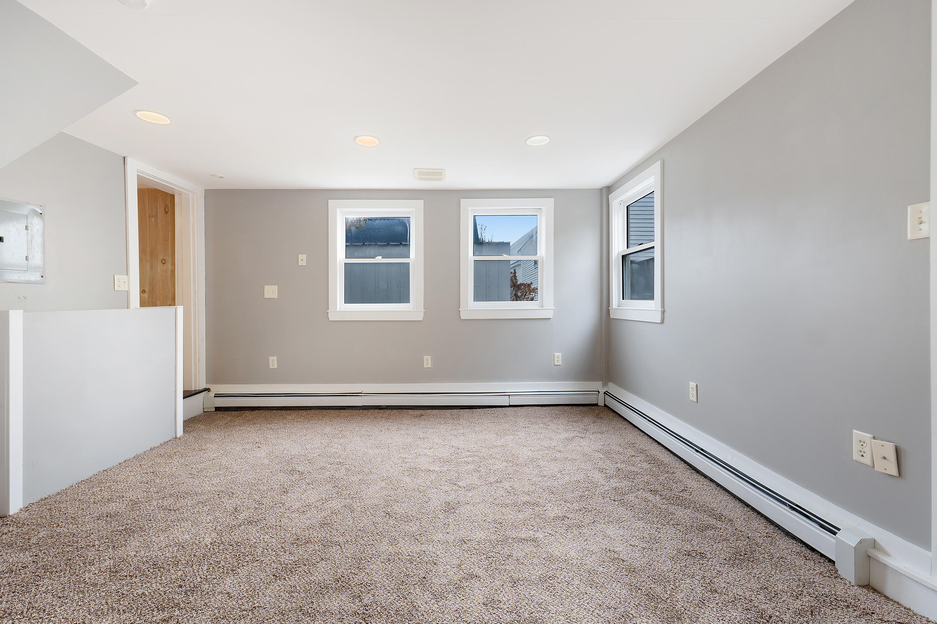 4 Lincoln Street Richmond ME 04357