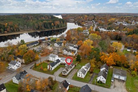 4 Lincoln Street Richmond ME 04357