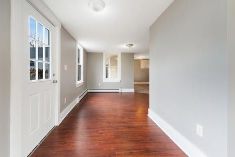 4 Lincoln Street Richmond ME 04357