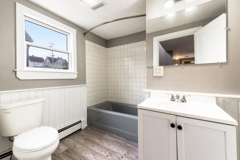 4 Lincoln Street Richmond ME 04357