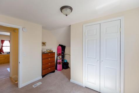 869 Lewiston Road Topsham ME 04086