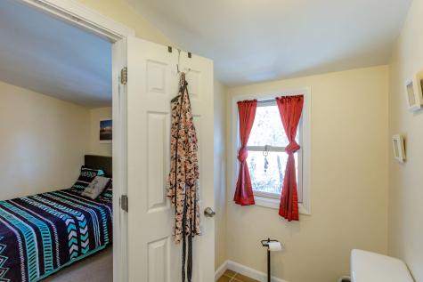 869 Lewiston Road Topsham ME 04086
