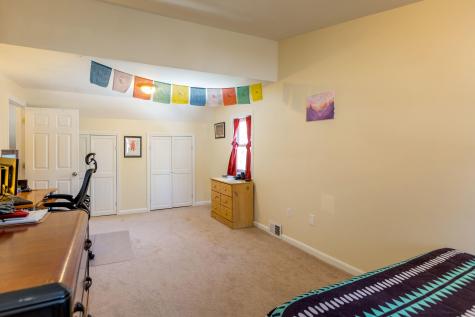 869 Lewiston Road Topsham ME 04086