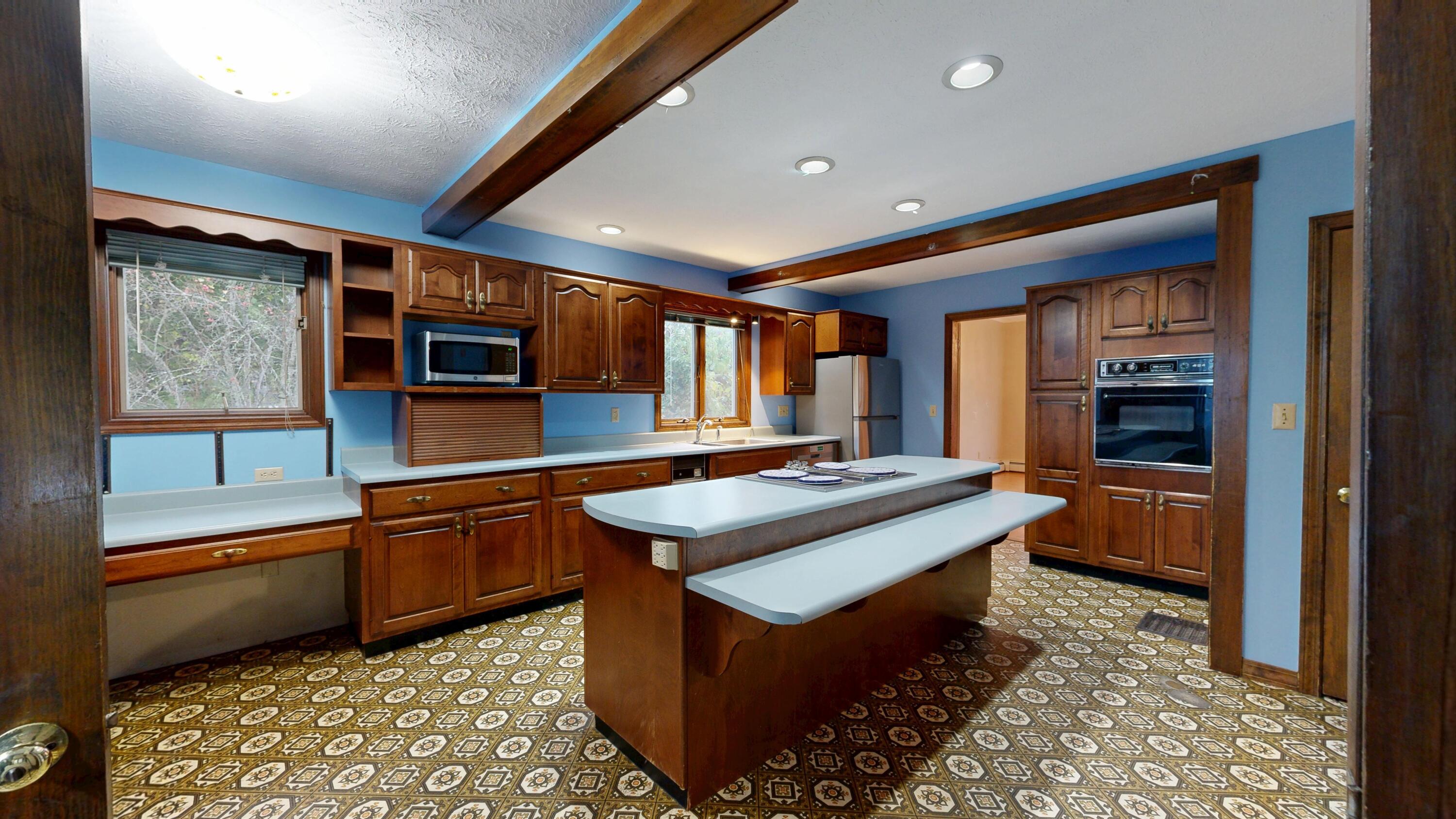 422 College Street Lewiston ME 04240