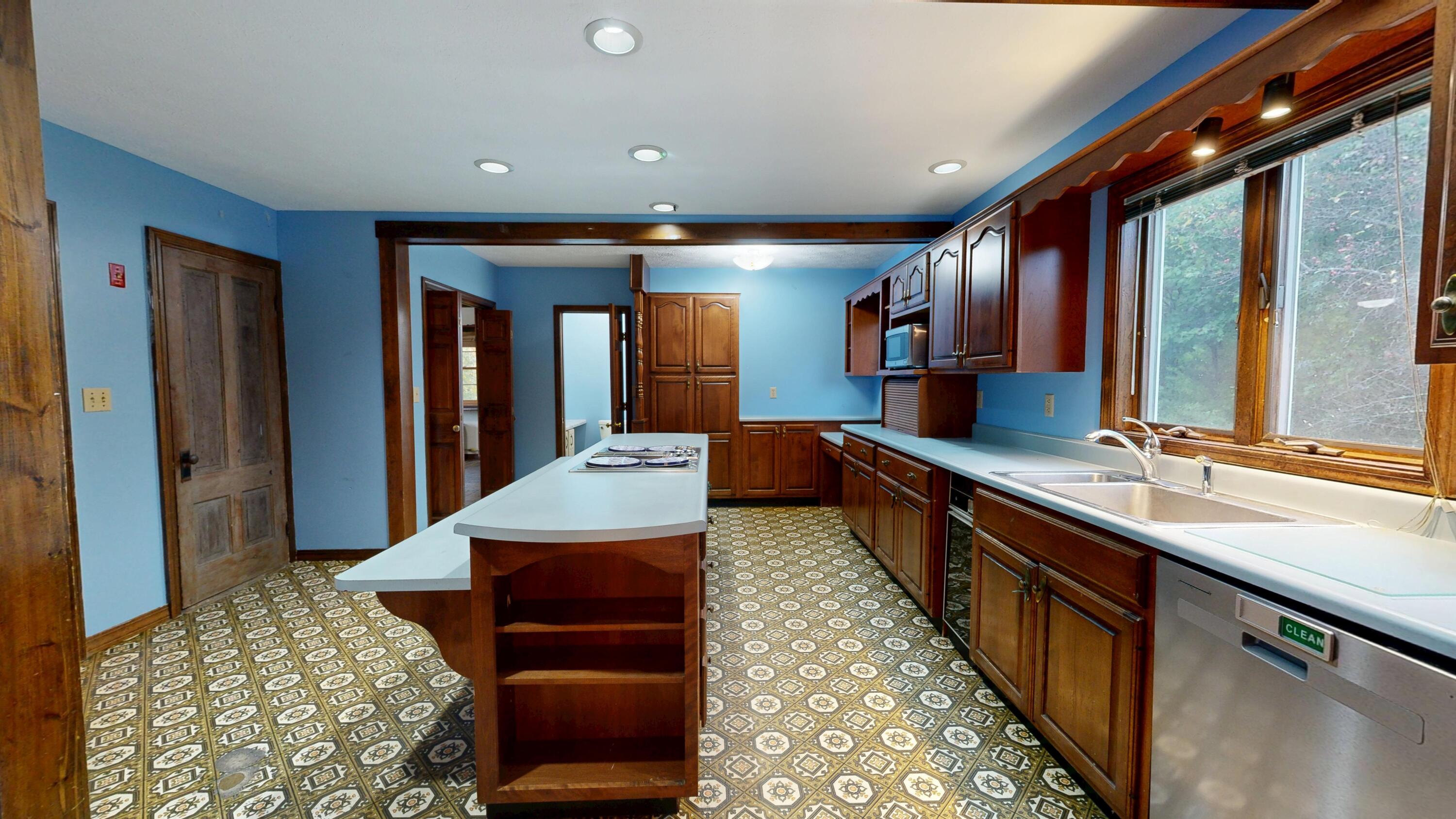 422 College Street Lewiston ME 04240