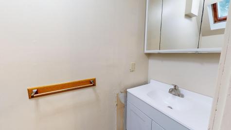 422 College Street Lewiston ME 04240