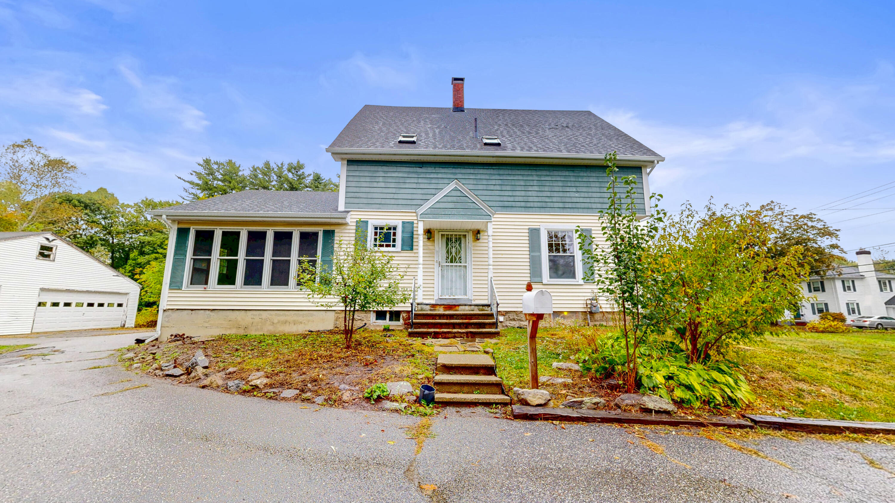 422 College Street Lewiston ME 04240