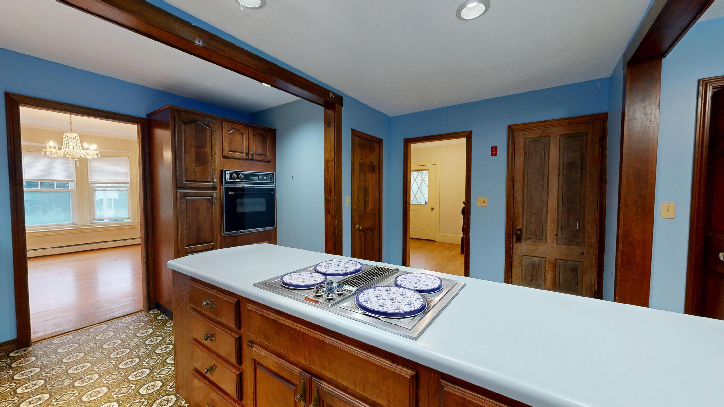 422 College Street Lewiston ME 04240