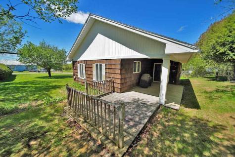 13 Garrison Road Houlton ME 04730