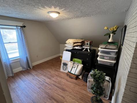 163 Oak Street Oakland ME 04963