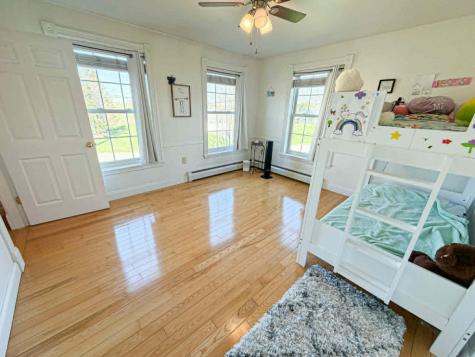 21 Longmeadow Drive Veazie ME 04401