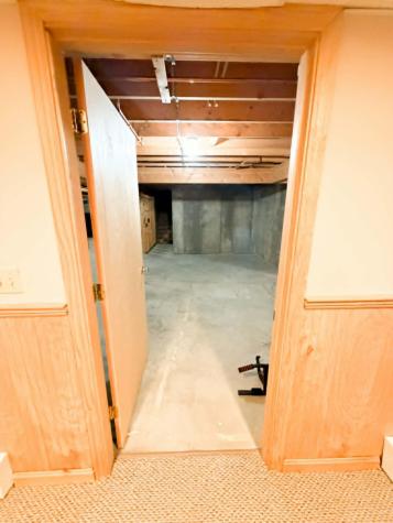 21 Longmeadow Drive Veazie ME 04401