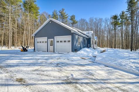 79 Lancaster Road Pittston ME 04345