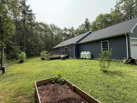 79 Lancaster Road Pittston ME 04345