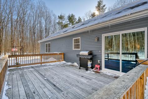 79 Lancaster Road Pittston ME 04345