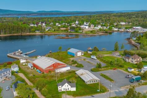 88 Sargent Street Winter Harbor ME 04693